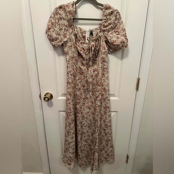 Breezaya Allover Floral Print Knot Front Split Thigh Dress - Picture 4 of 7